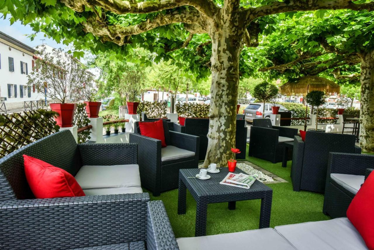Hotel Auberge L'Estanquet Urt Dış mekan fotoğraf